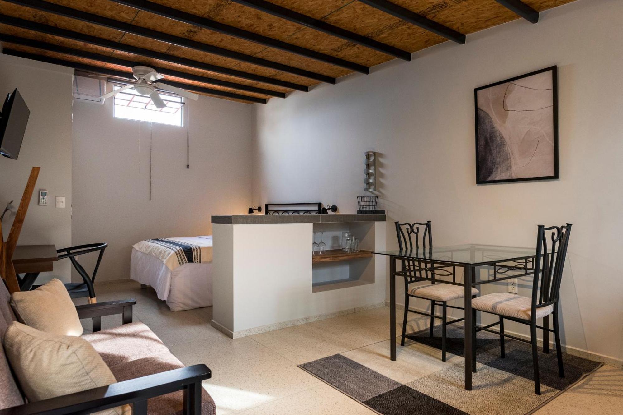 Casa Murmullos กัวดาลาฮารา ภายนอก รูปภาพ